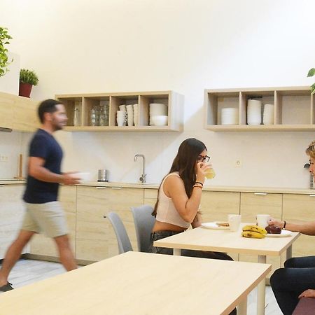 Broz Hostel Granada Ngoại thất bức ảnh