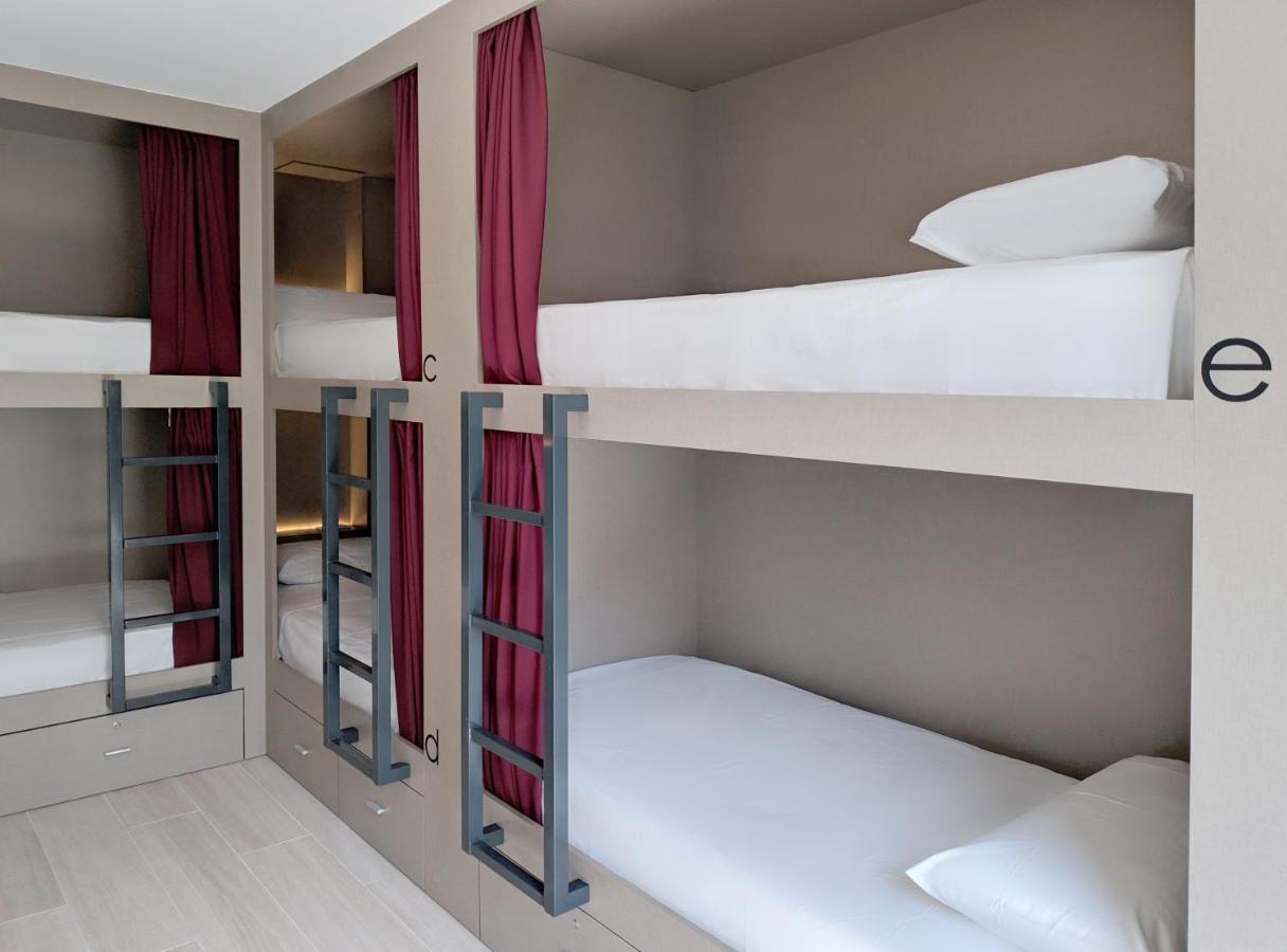 Broz Hostel Granada Ngoại thất bức ảnh