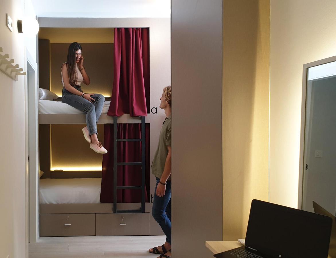 Broz Hostel Granada Ngoại thất bức ảnh